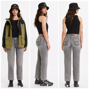 Levi’s Low Pro Grey Denim Jeans Womens 28 Straight Leg Mid Rise - NWT